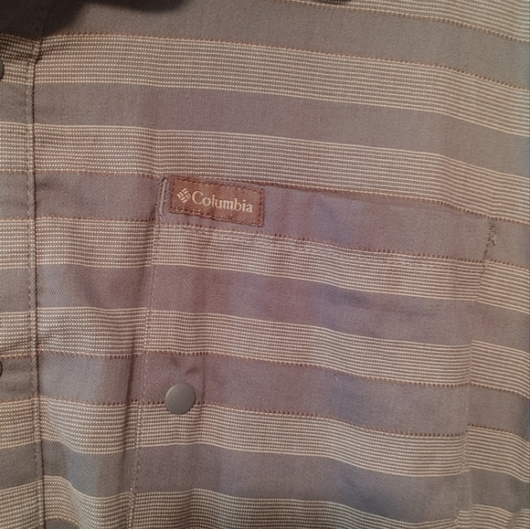 NWT Columbia Mens Shirt. Xl - Picture 4 of 7